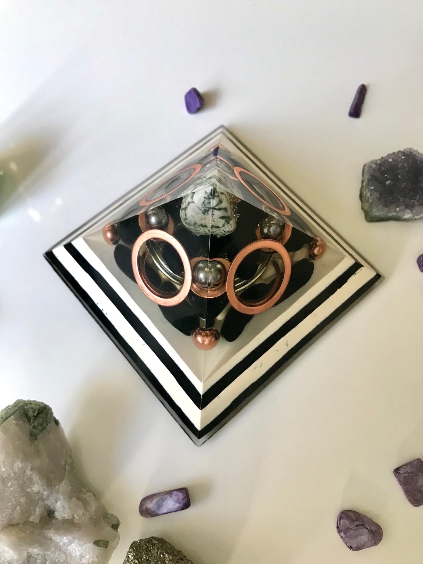 Medium Orgone Pyramid